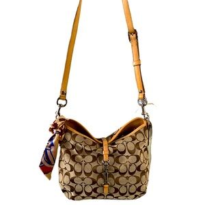 ⭐️ AUTHENTIC OOAK COACH CROSSBODY PURSE WITH TWILLY SCARF
